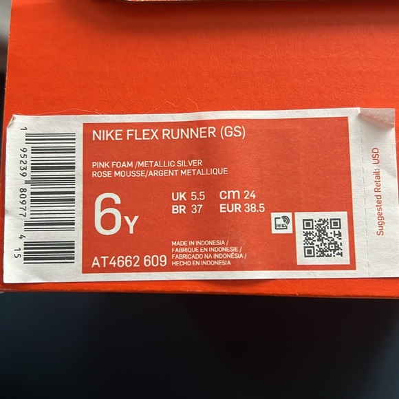 Brand New, Never Worn, Nike Flexrunner (GS) 6Y - Picture 5 of 6